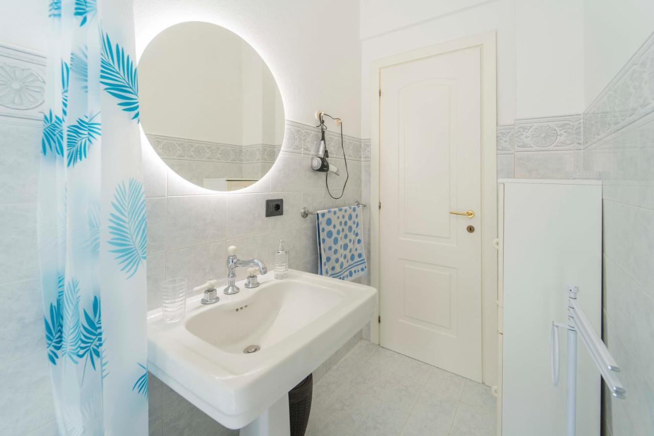 193 - Casa Via Della Chiusa - Centralissimo E Vicino Alla Baia Del Silenzio, Spiaggia E Mare 150M - Parcheggio Gratis Incluso E Aria Condizionata Sestri Levante Exteriér fotografie